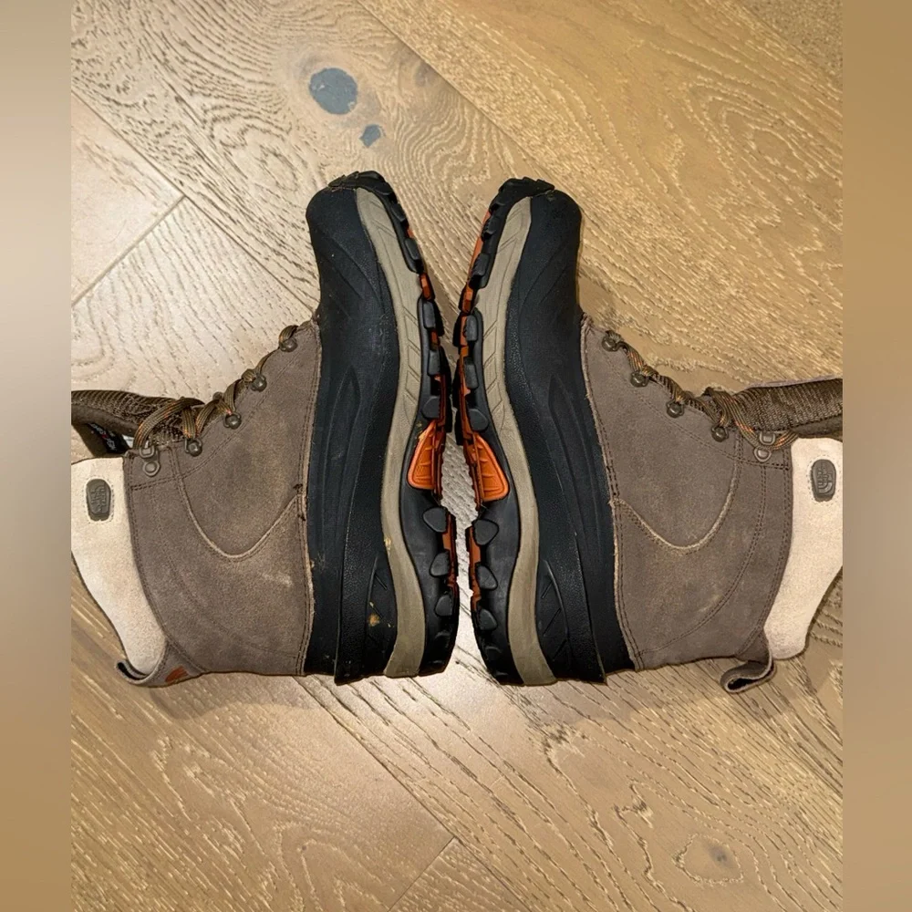 The North Face Men’s Brown and‎ Black Waterproof Winter Boots
